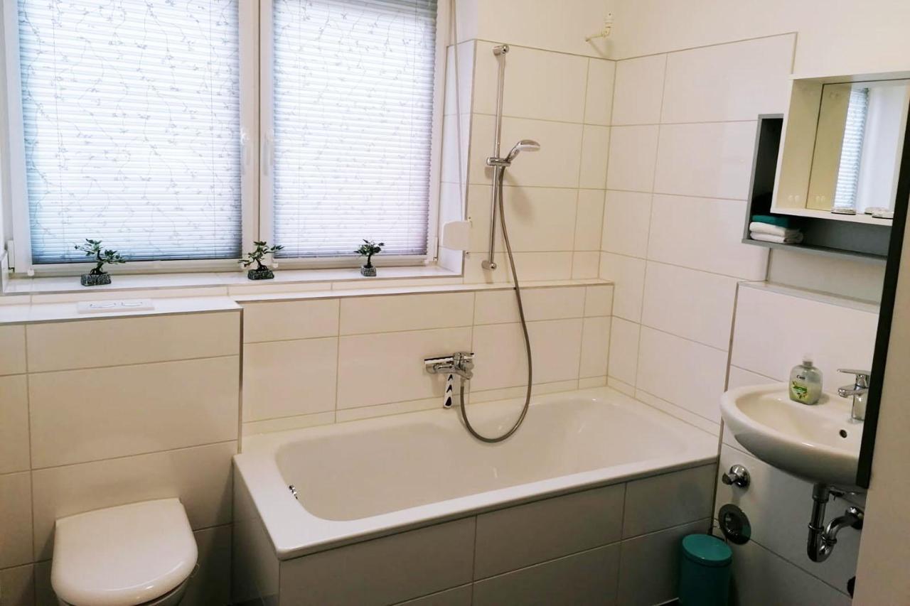 Gemuetliche Apartments In Niederdorfelden ภายนอก รูปภาพ
