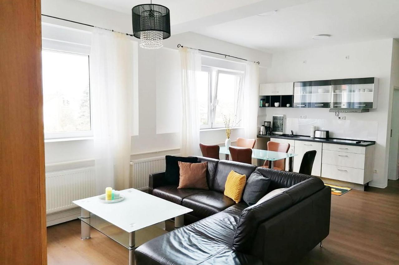 Gemuetliche Apartments In Niederdorfelden ภายนอก รูปภาพ
