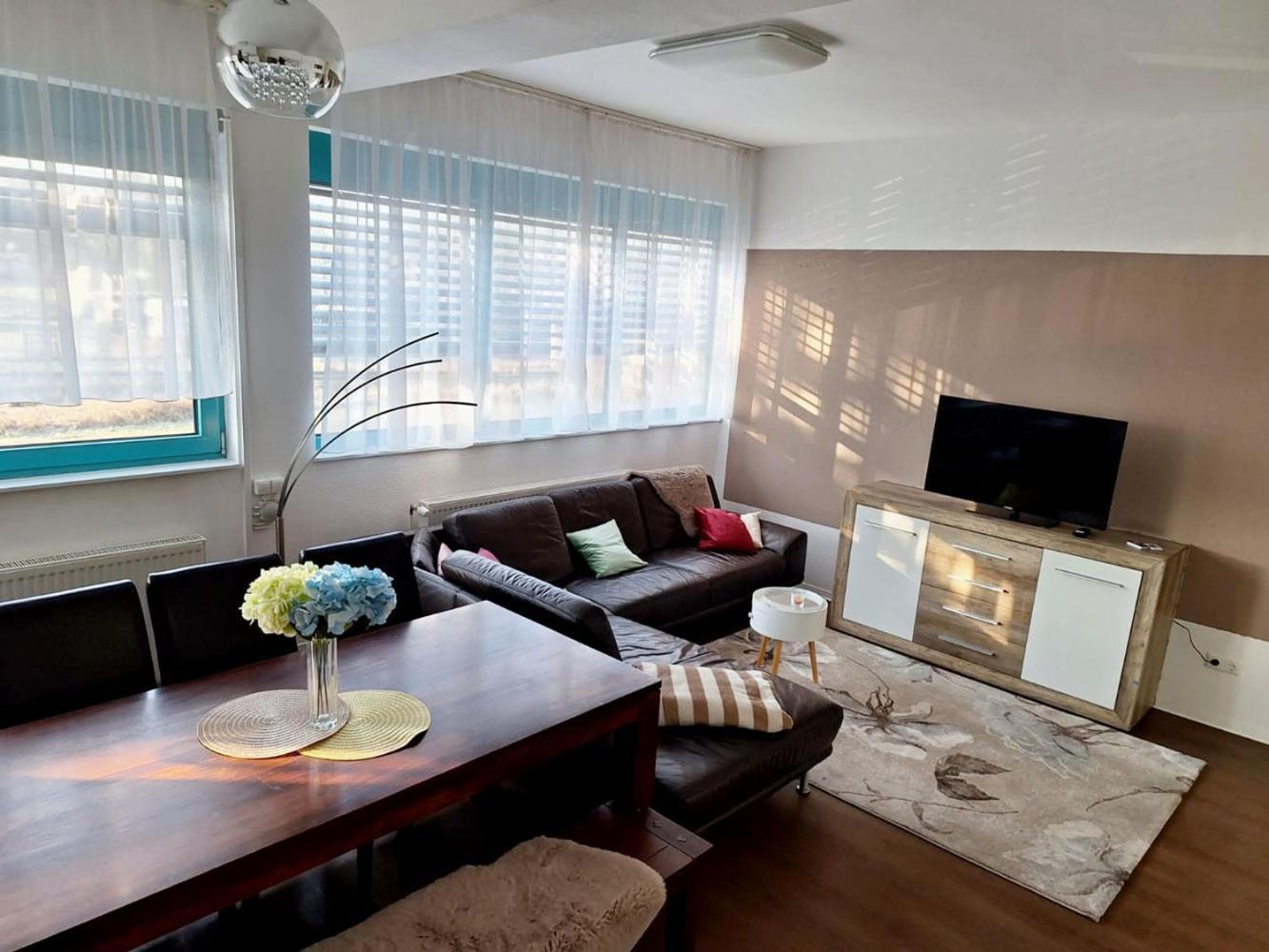 Gemuetliche Apartments In Niederdorfelden ภายนอก รูปภาพ
